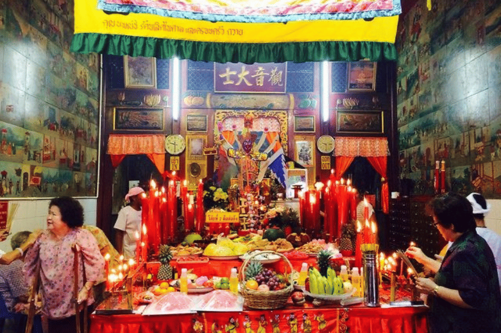 Apa Itu Bulan Hantu dalam Budaya Cina? Kenali Tradisi dan Pantangannya