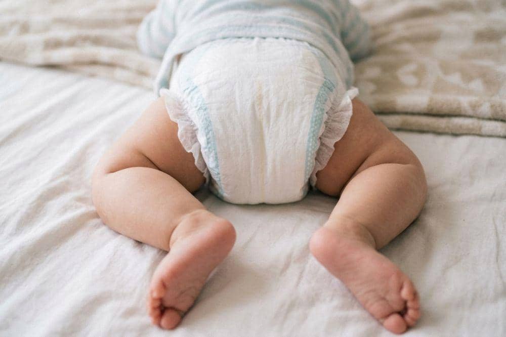 Frekuensi BAB bayi seiring bertambahnya usia