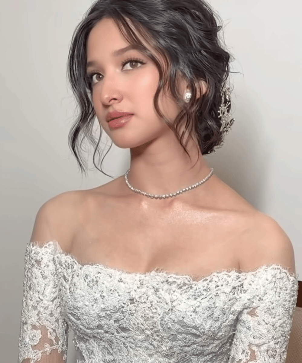 Penampilan makeup dan gaya rambut Nevy Tania (4)