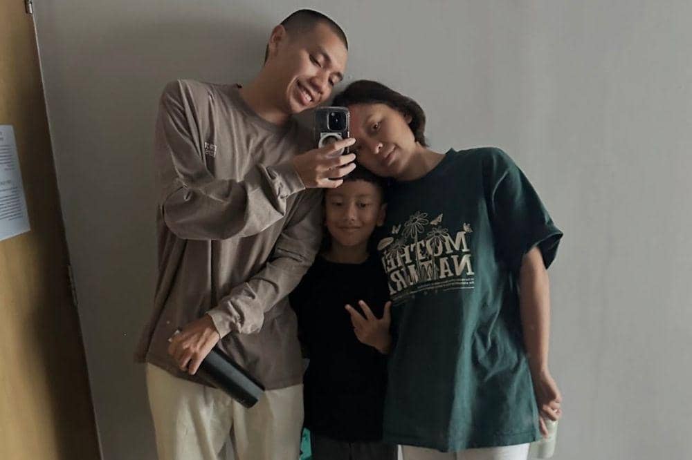 Bikin Bangga! Rayi Putra dan Putranya Tampil Kompak di Pernikahan