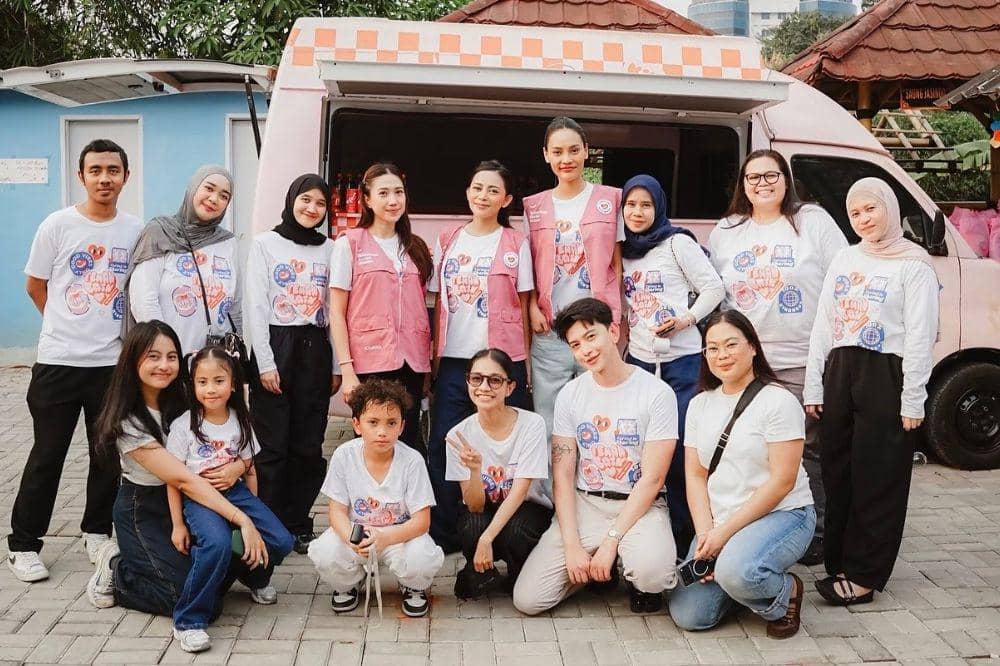 Rachel Vennya Ajak Xabiru dan Chava Berbagi Kebaikan 1