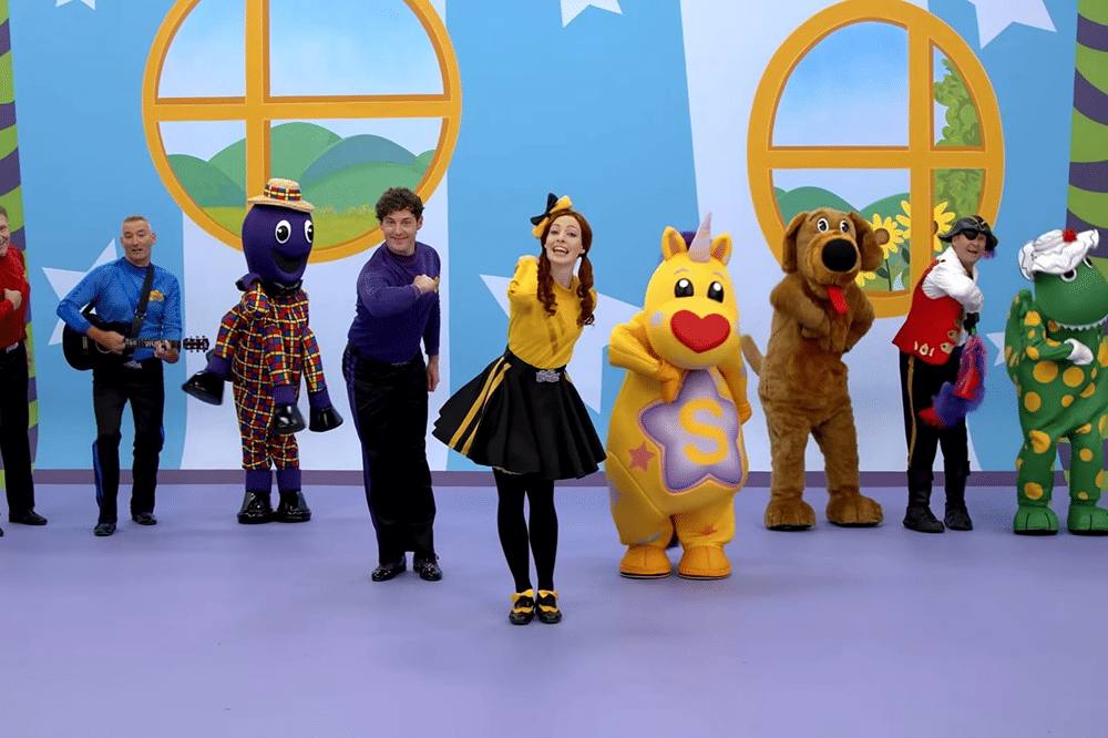 Lirik Lagu 'Hokey Pokey' dan Artinya 4