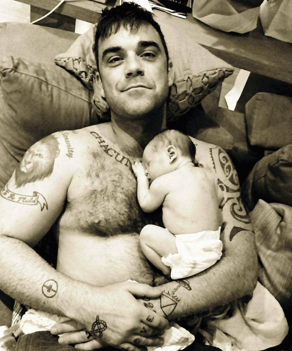 Kehadiran Teddy mengubah kehidupan Robbie Williams sebagai seorang papa