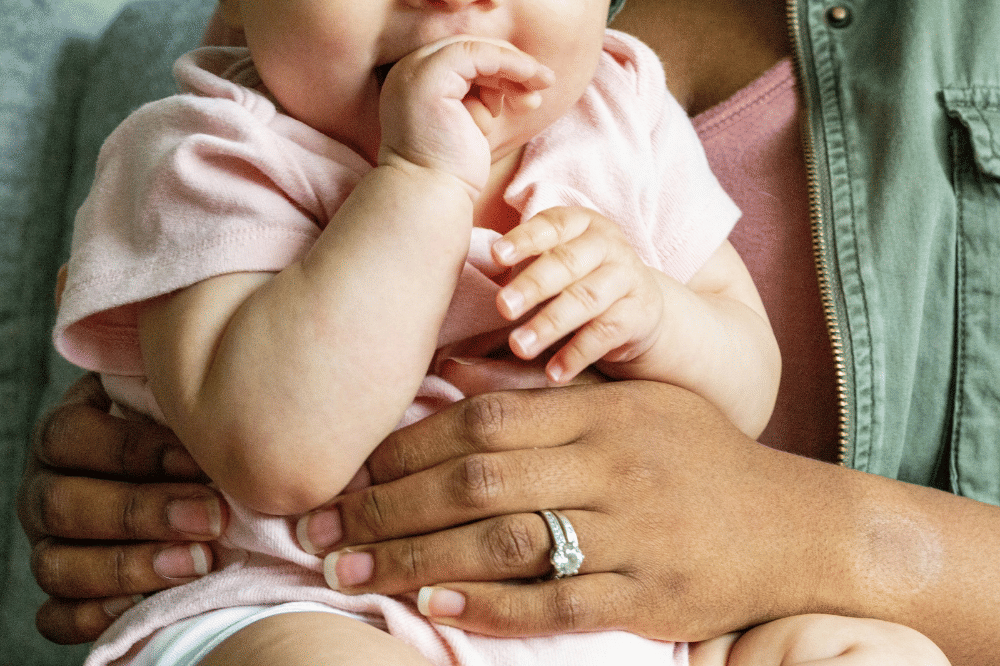 Latih posisi tubuh bayi