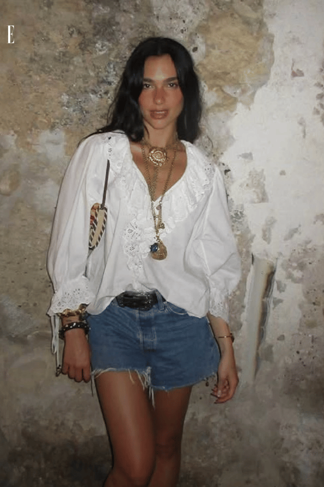 Short denim dengan boho blouse