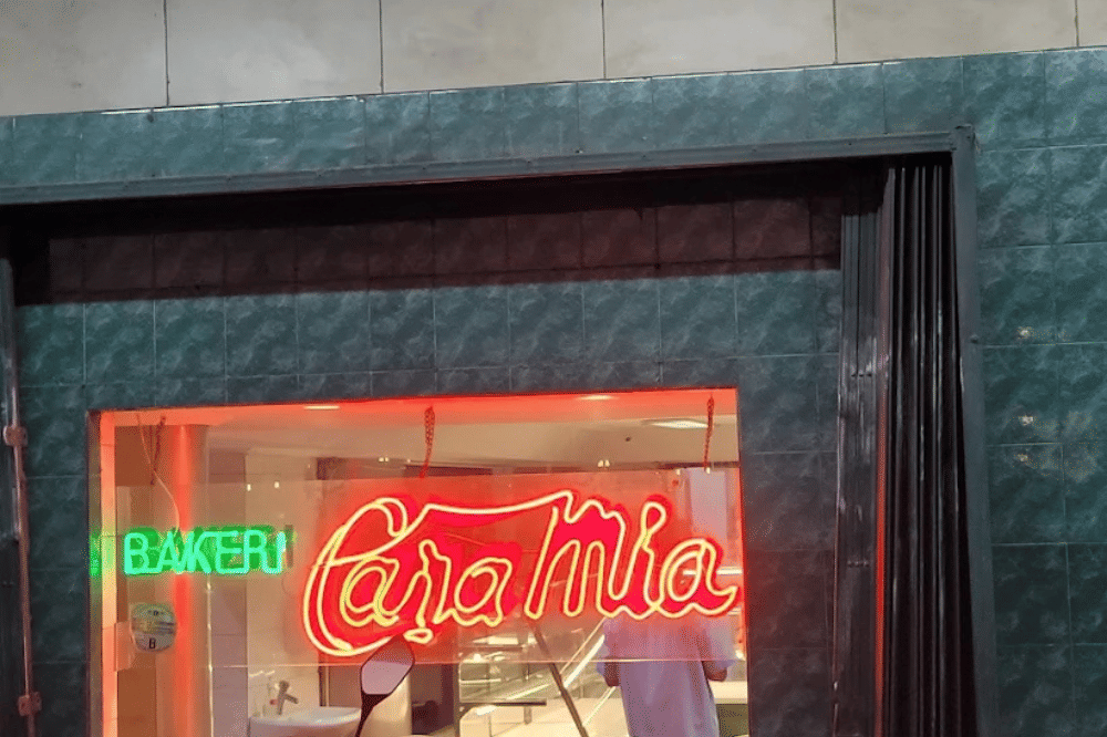 Caramia bakery