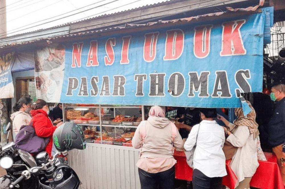 Nasi uduk Pasar Thomas
