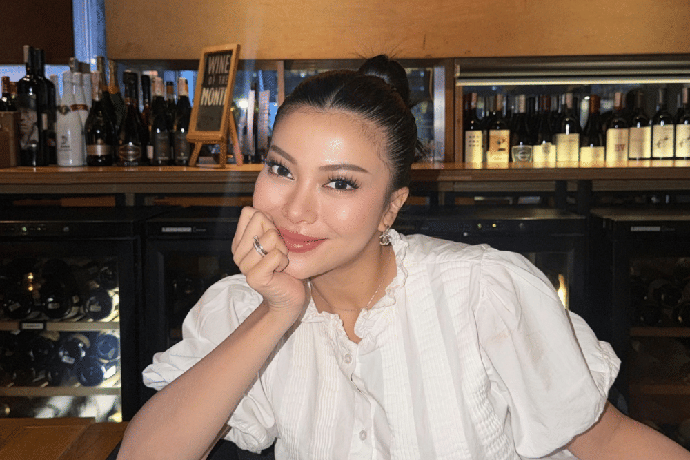 Clean eye makeup yang simpel