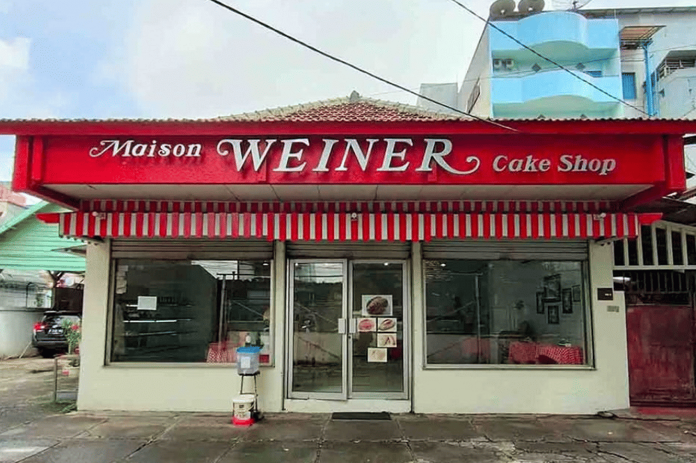Maison Weiner cake shop