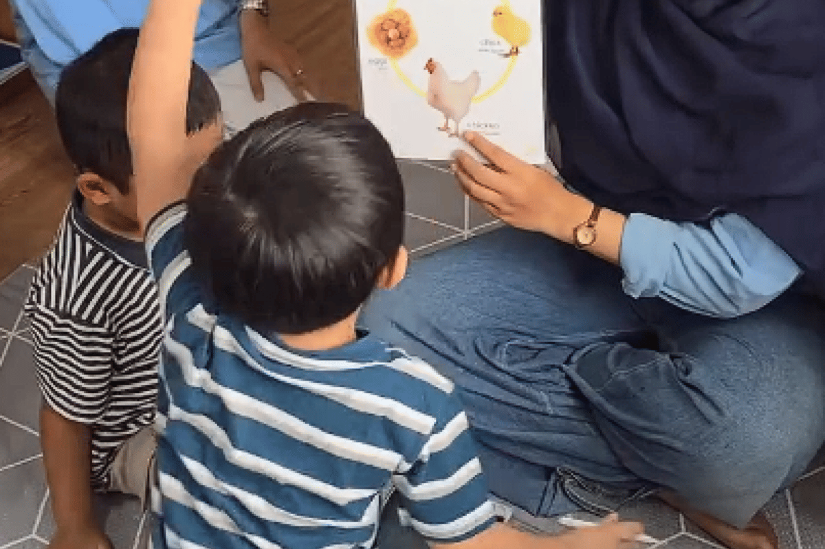 PlayHive Daycare memiliki program sensory fun play