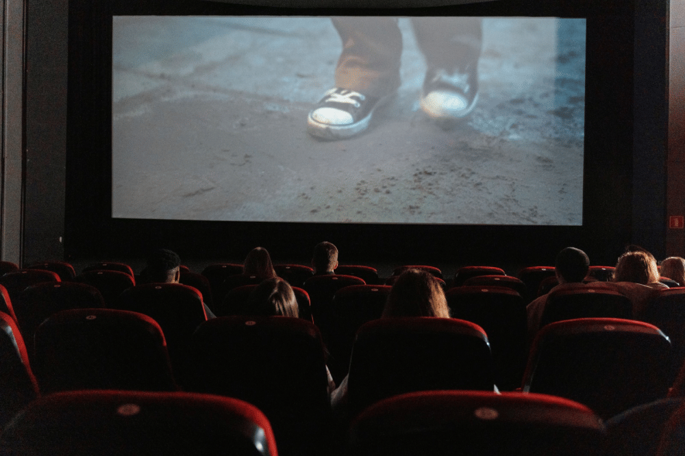 Bolehkah Membawa Bayi Nonton Bioskop?
