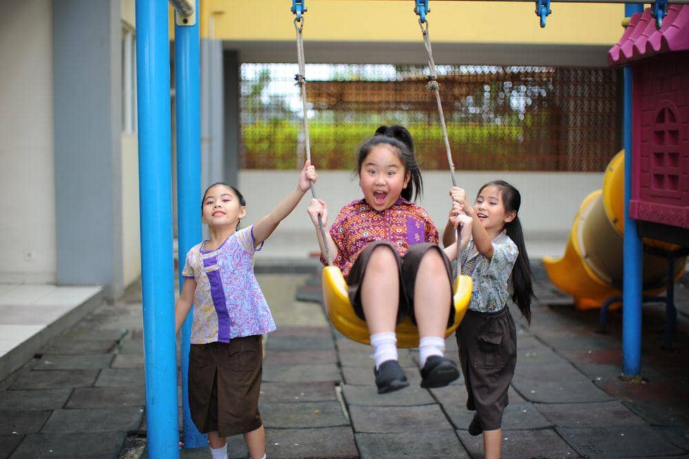 Anak tidak bertanggung jawab untuk ‘memperbaiki’ temannya