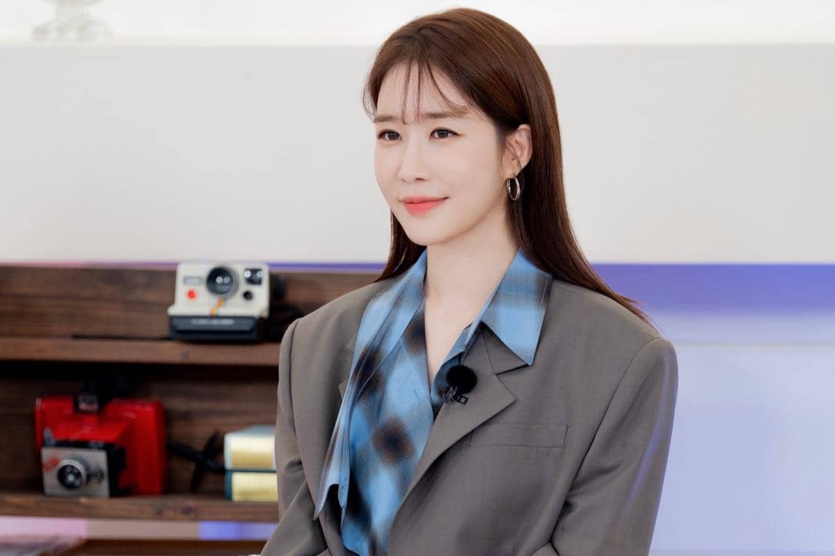 Yoo In Na