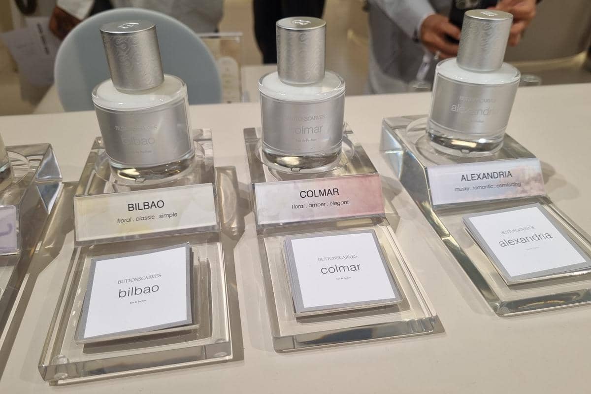 Koleksi Parfum Brand Ini Tampil dengan Desain Baru, Dihiasi Monogram