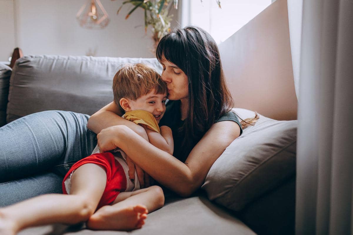 Orangtua memahami perasaan anak