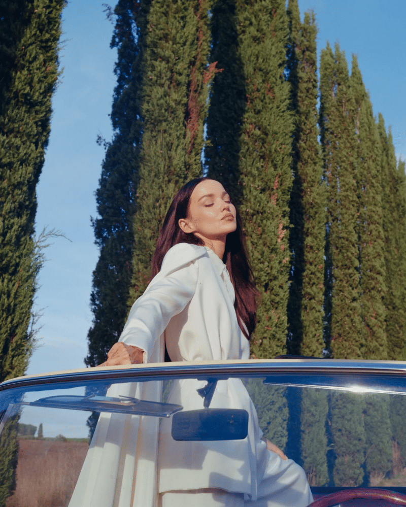 dove cameron (5).png