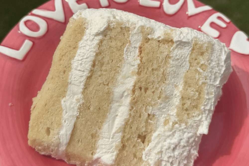 Foto Kue Selena dan Benny