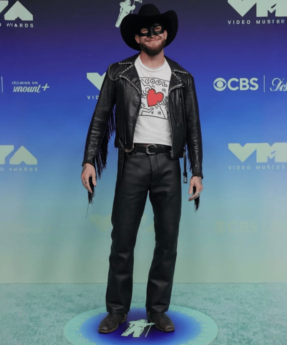 Sentuhan cowboy edgy berpadu seni pop