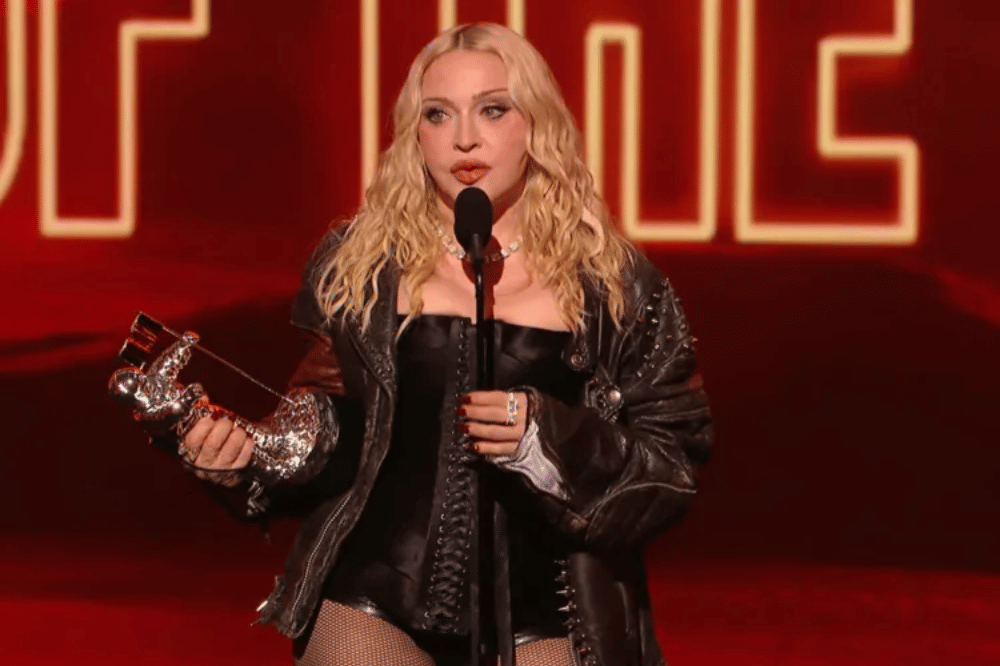 Intip Penampilan Ikonik Madonna di MTV VMAs 2026, Edgy ala Pop Star!