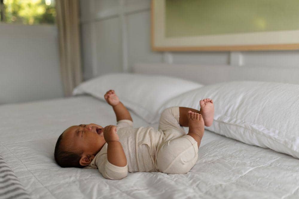 Penyebab umum bayi ngulet sampai wajahnya memerah