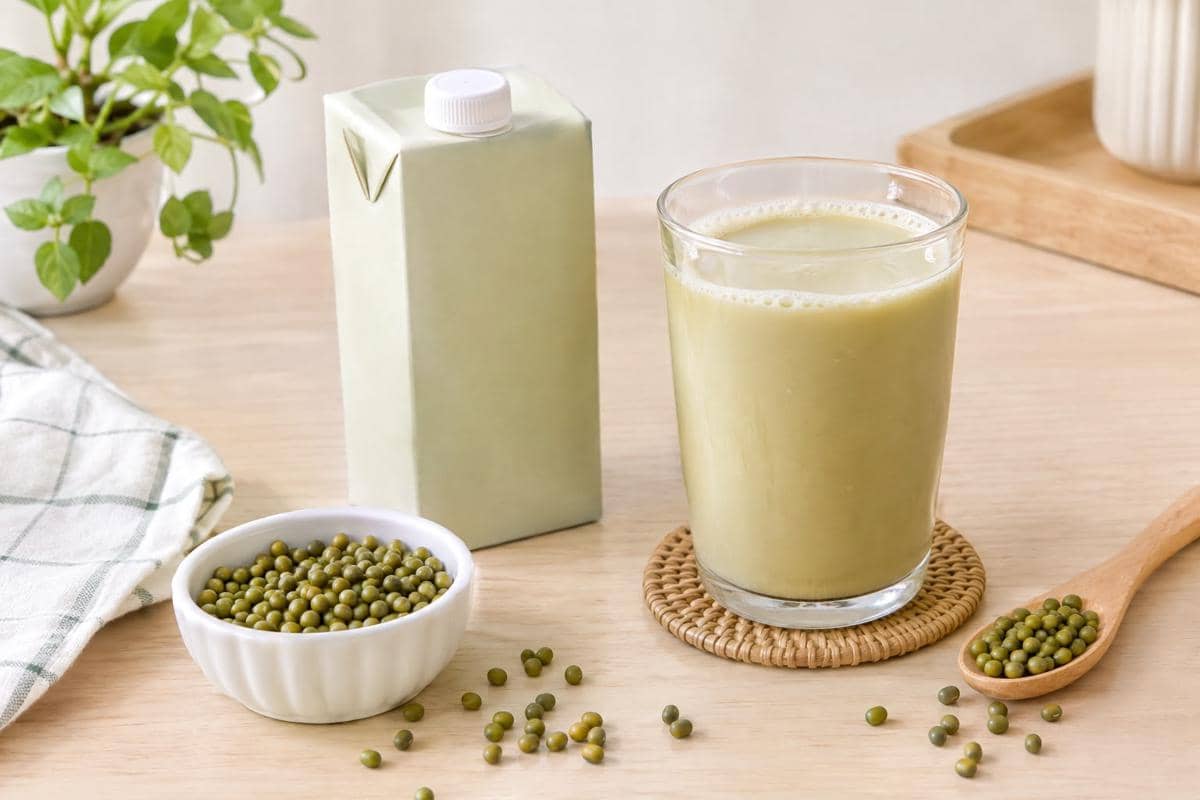 Benarkah Minum Sari Kacang Hijau Bisa Membuat Kulit Bayi Jadi Putih?