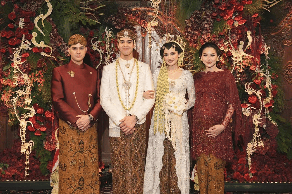 Alyssa Daguise minta netizen tak lagi sebarluaskan foto wajah anaknya