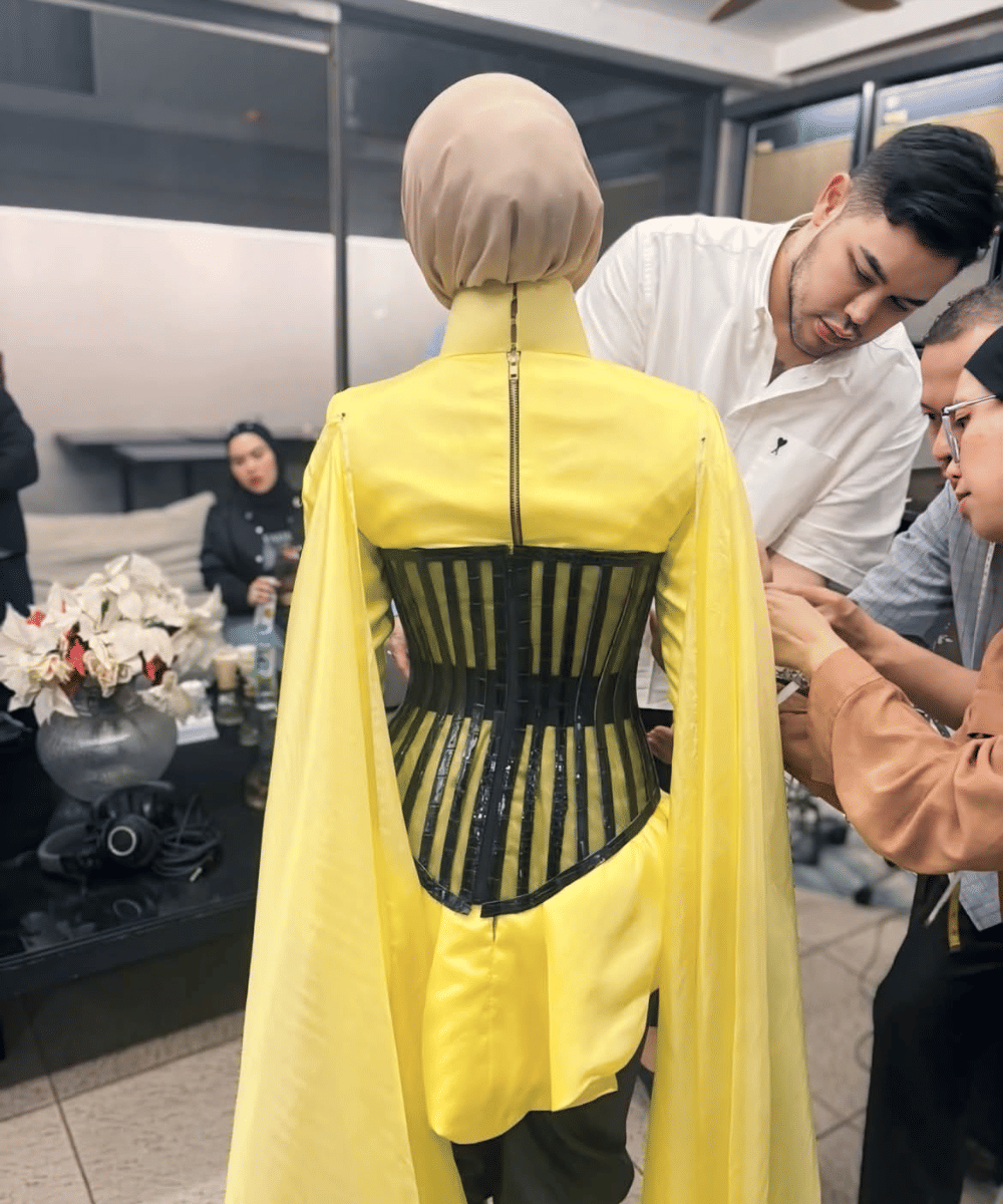 Proses penyesuaian detail dan presisi ukuran