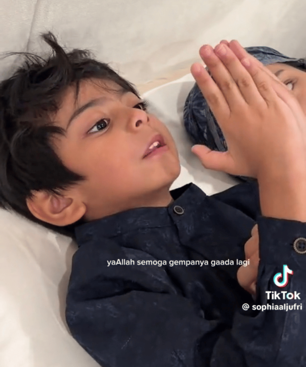 Ucel turut mendoakan daerah yang terkena musibah