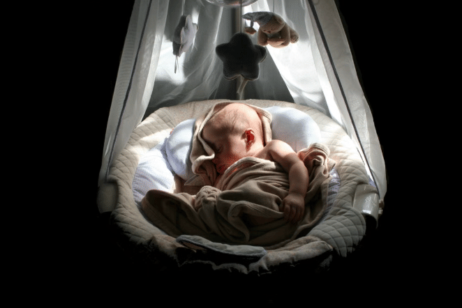 7 Benda di Rumah yang Bisa Membahayakan Bayi, Wajib Dijauhkan