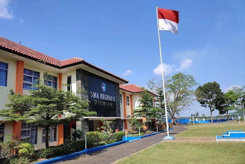 Halaman SMAN 3 Tasikmalaya