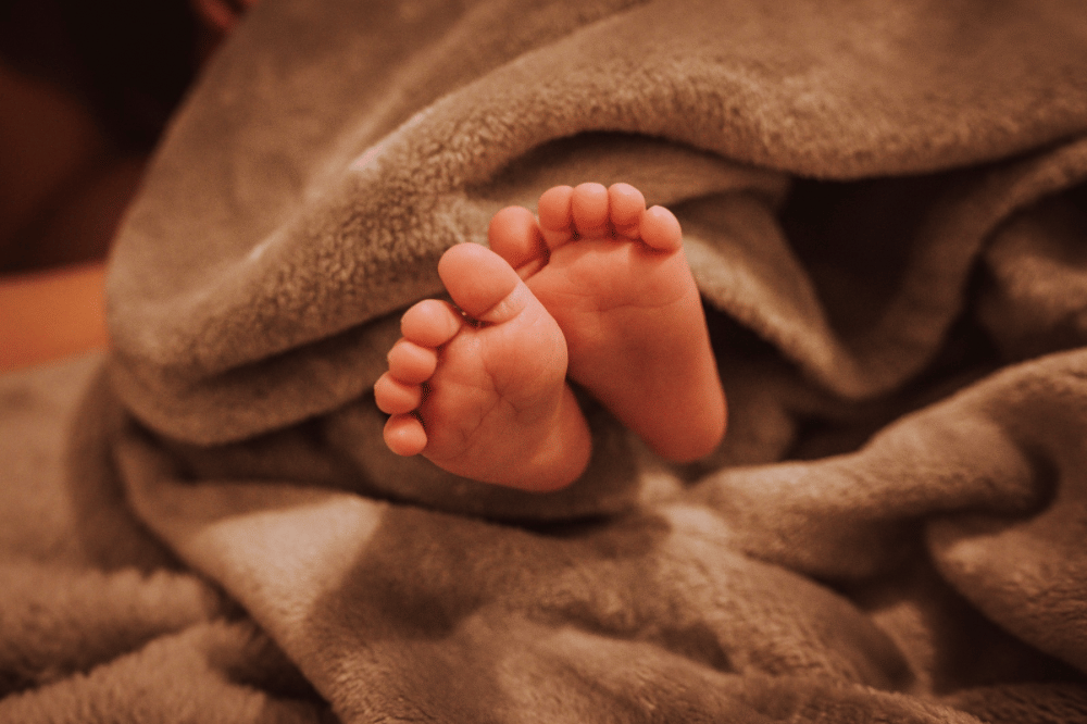 Bayi boleh keluar malam dengan memerhatikan keselamatan dan kenyamanannya