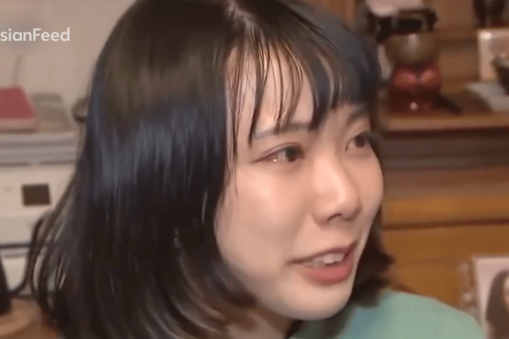 Mizuki menangis saat mencicipi kembali masakan sang mama