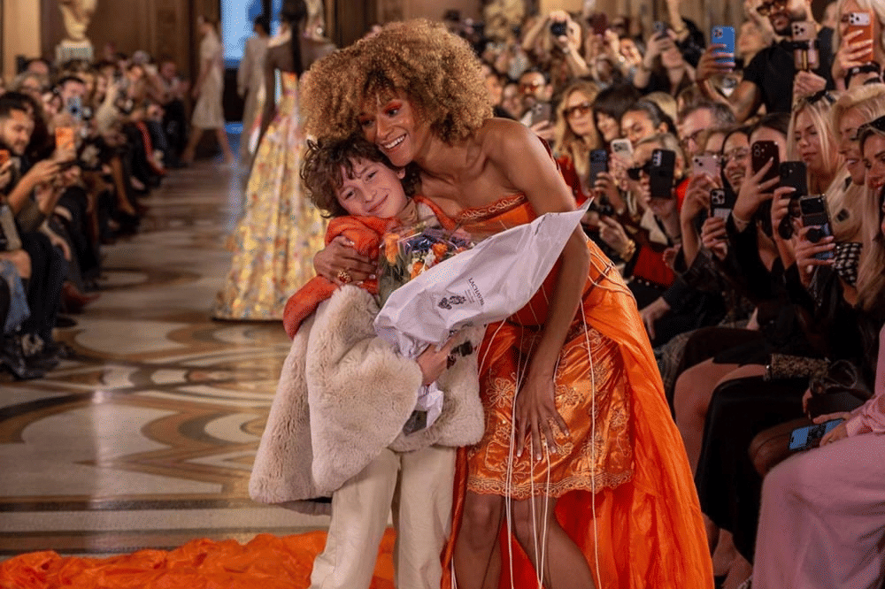 Karya Max sudah tampil di Paris Fashion Week