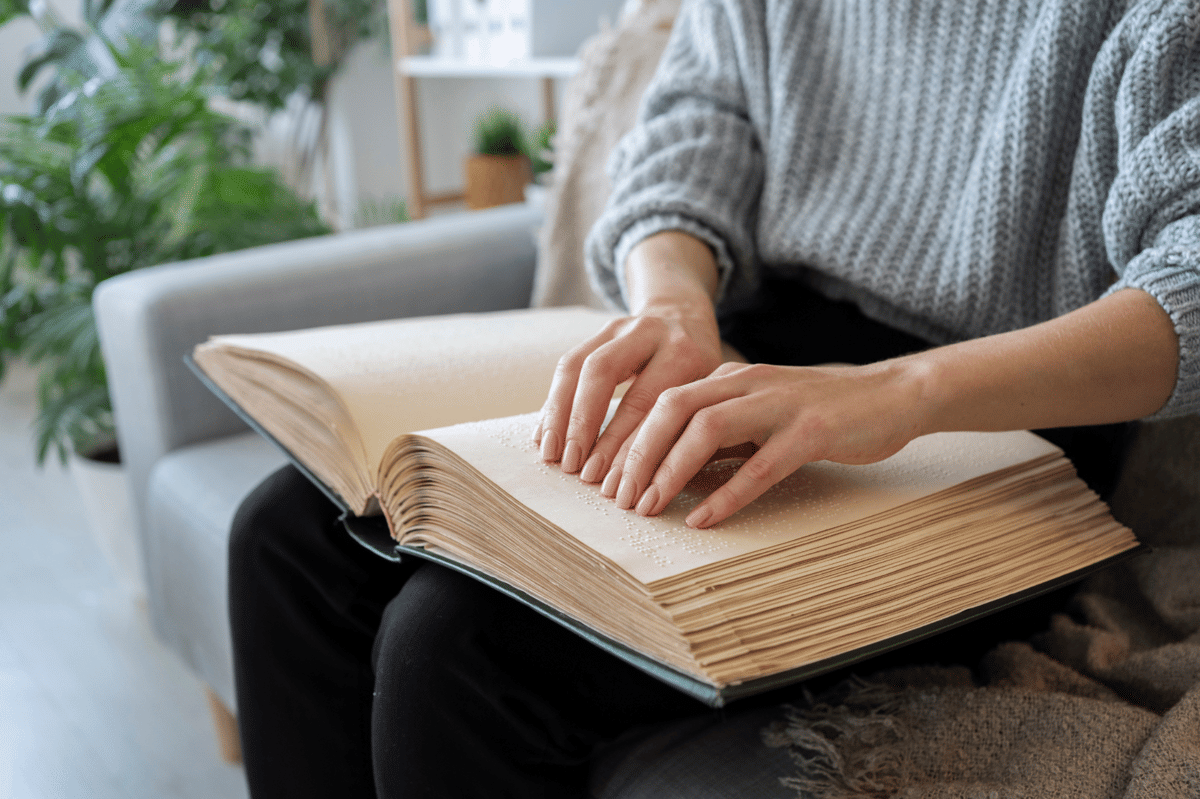 Menjadi Langkah Baru, Pemerintah Rilis Panduan Reproduksi Braille