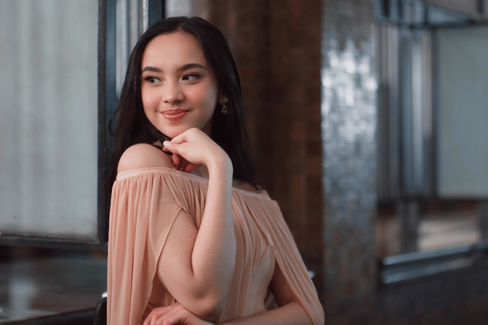 Lirik Lagu 'Simpan Dulu Rindumu' Lyodra, Meski LDR tapi Tetap Setia