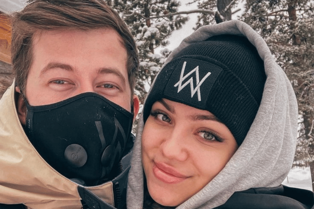 Foto Alan Walker dan Viivi 4