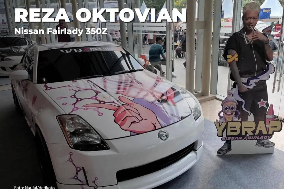 Nissan Fairlady 350Z milik Reza Oktovian
