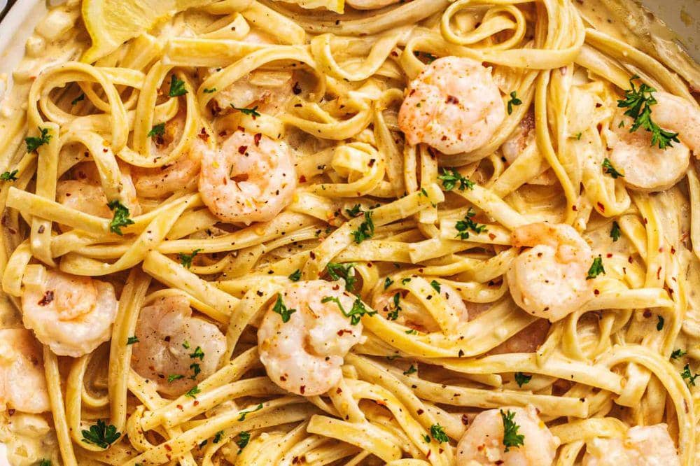 Resep Creamy Garlic Shrimp Pasta ala Mama Kamari, Bikin Ngiler!