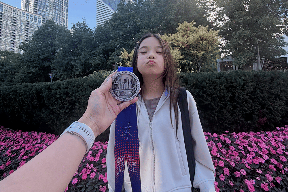 10 Foto Gempi Dukung Gisel saat Chicago Marathon 2026
