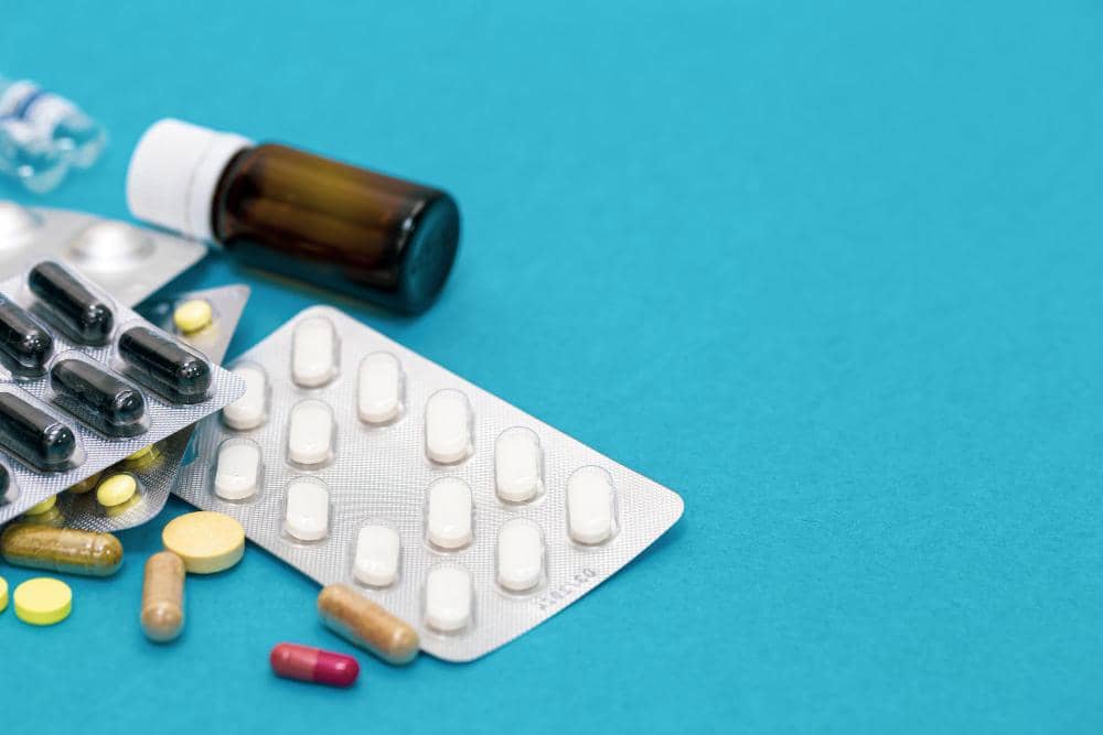 Risiko menggunakan obat yang melewati masa simpan dan masa kedaluwarsa