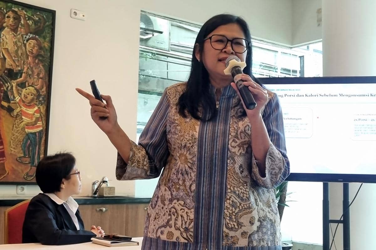 Dr. dr. Diana Sunardi, M.Gizi, SpGK(K), Dokter Spesialis Gizi Klinik