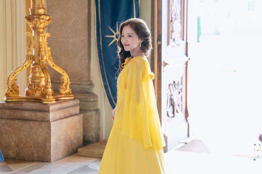 Lee Se Young memerankan Rashta
