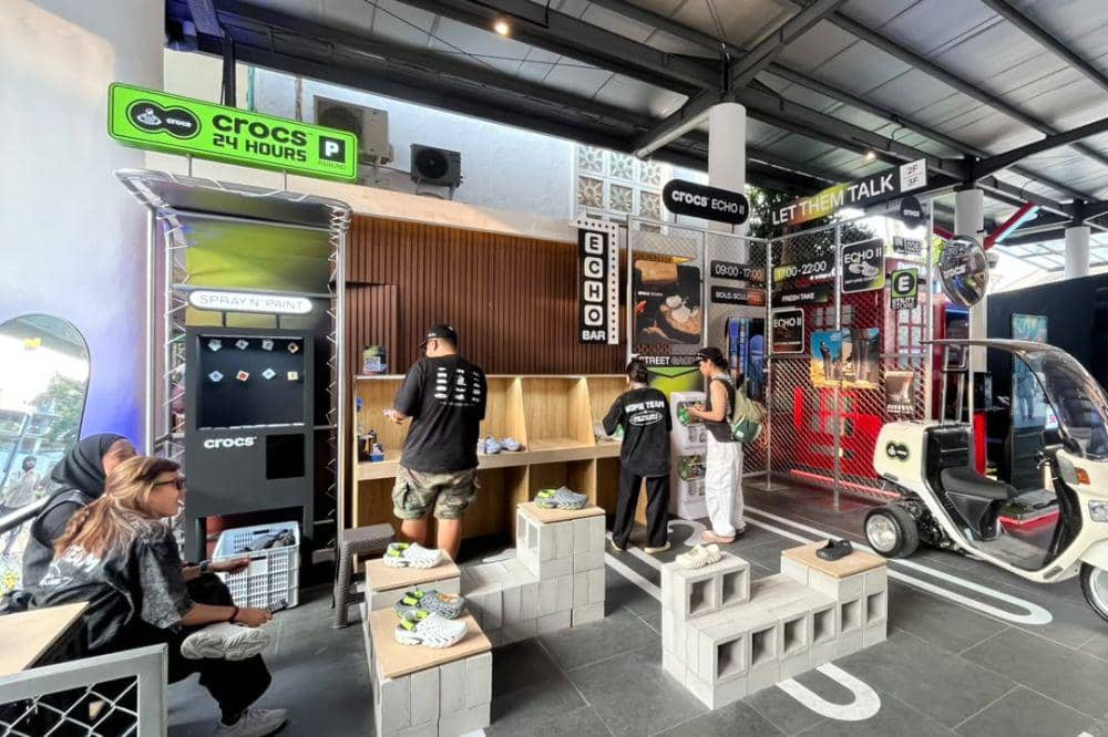 Sneakers jadi bagian dari gaya sekaligus cerita personal