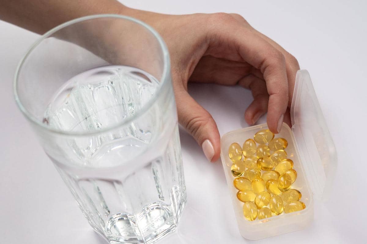 Apakah Vitamin Harus Diminum pada Jam yang Sama Setiap Hari?