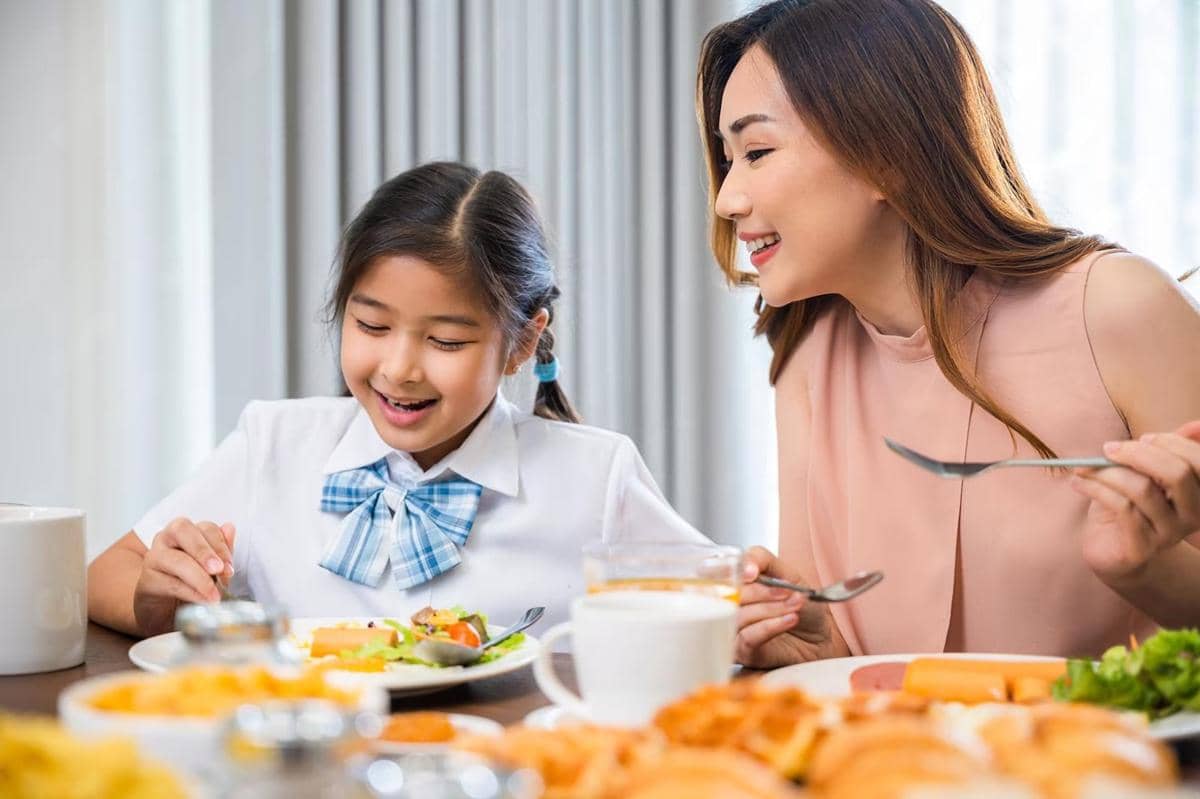4 Checklist Rutinitas Pagi agar Sarapan Si Kecil Nggak Terlewat