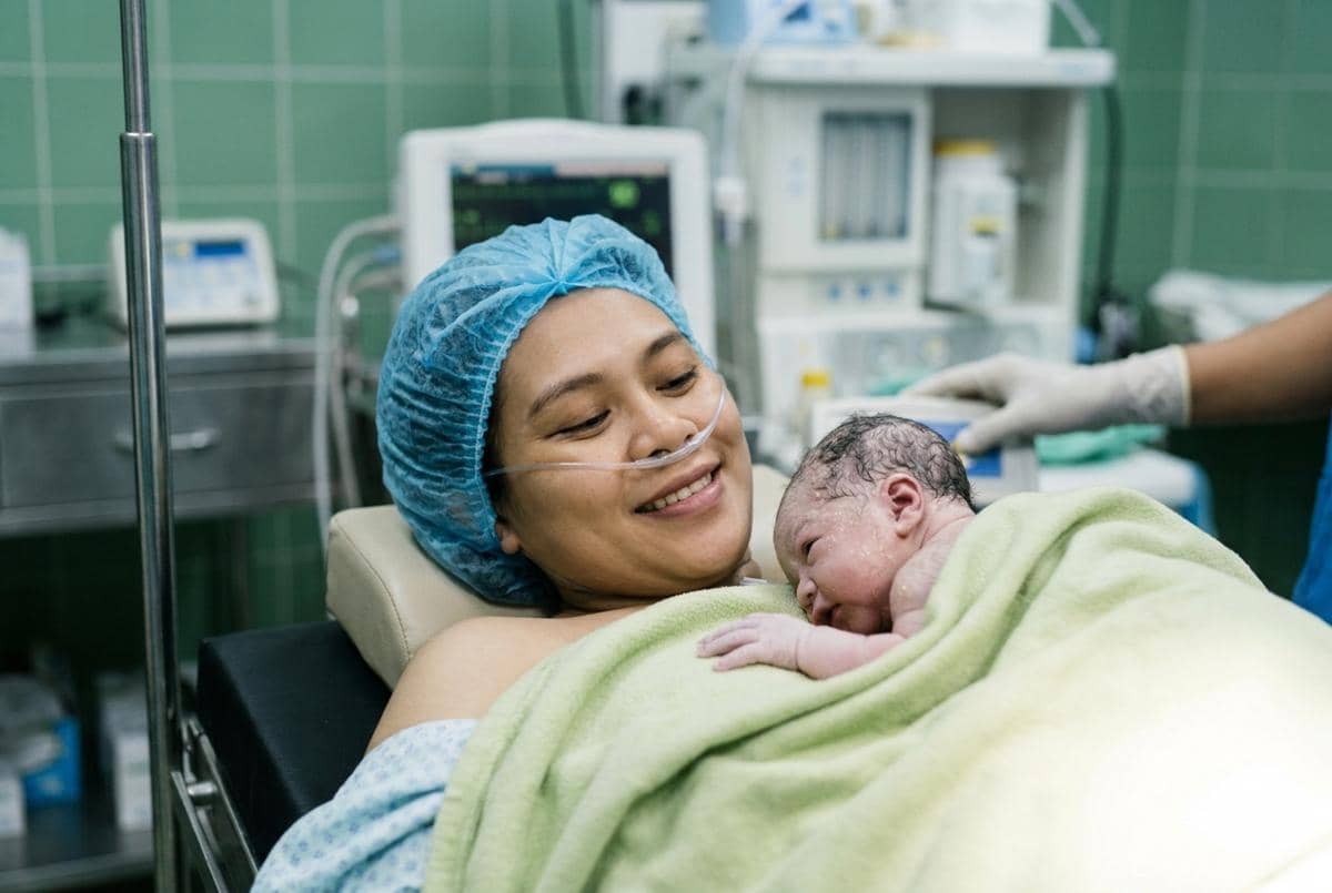 Tren Gentle C-Section: Pengalaman Operating Room yang Lebih Hangat