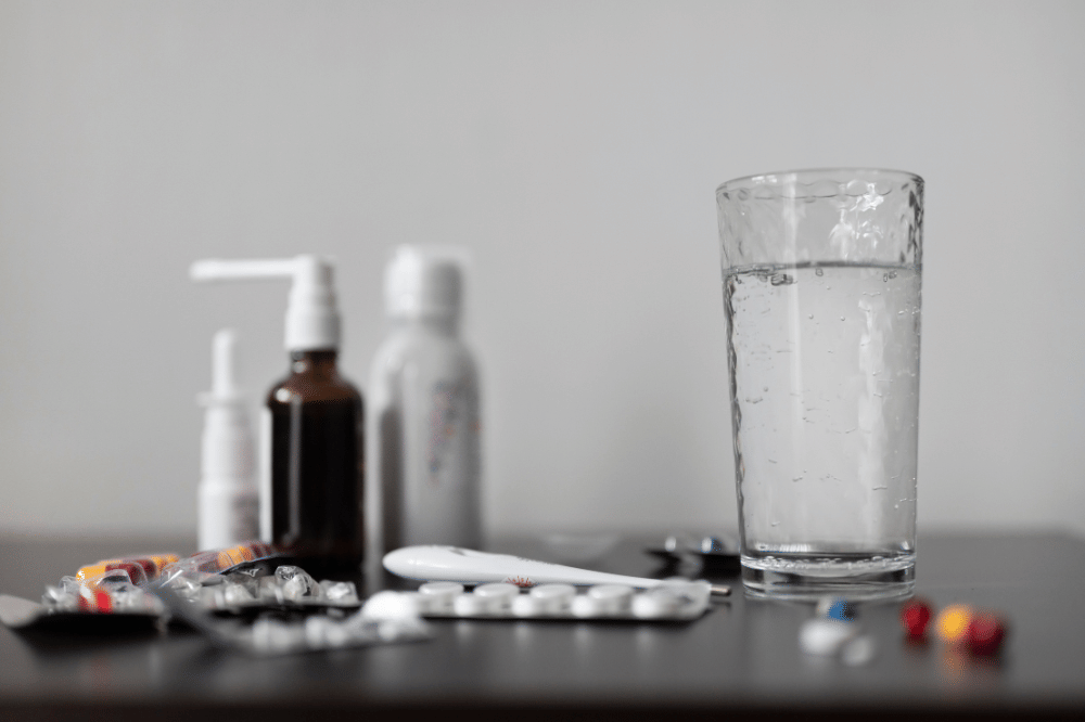 Mengonsumsi Obat Sesuai Anjuran Dokter