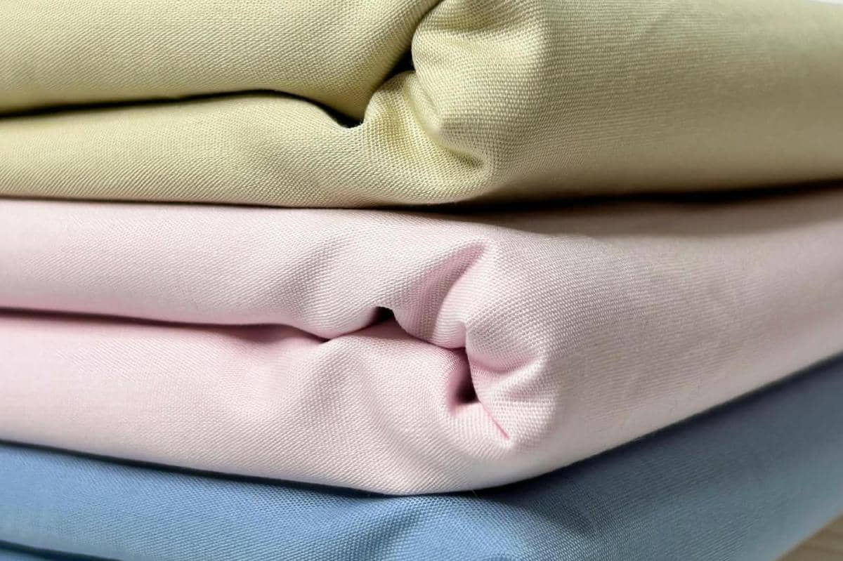 bahan baju yang nyaman untuk ibu menyusui