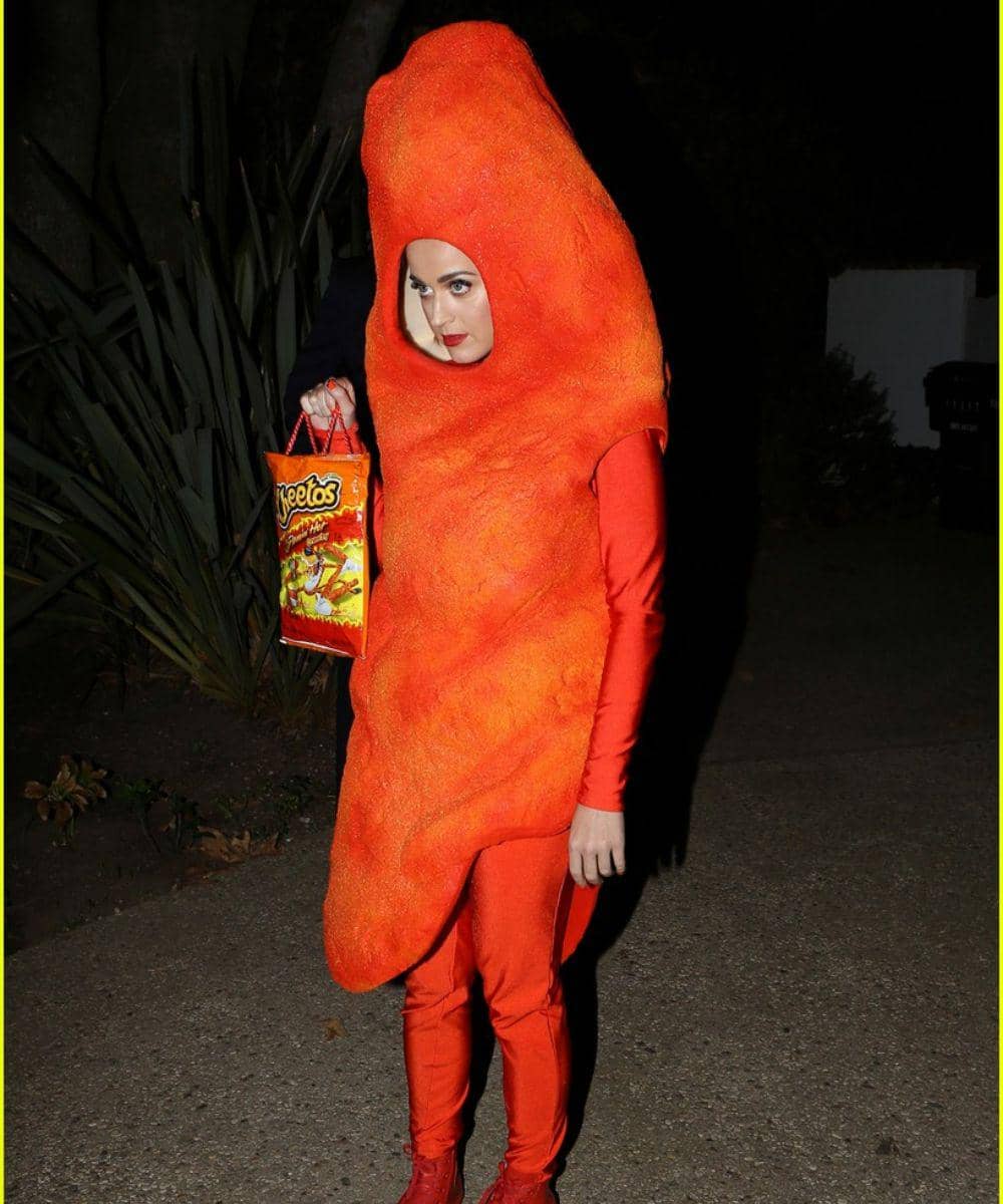 Katy Perry memilih jadi Flamin' Hot Cheeto
