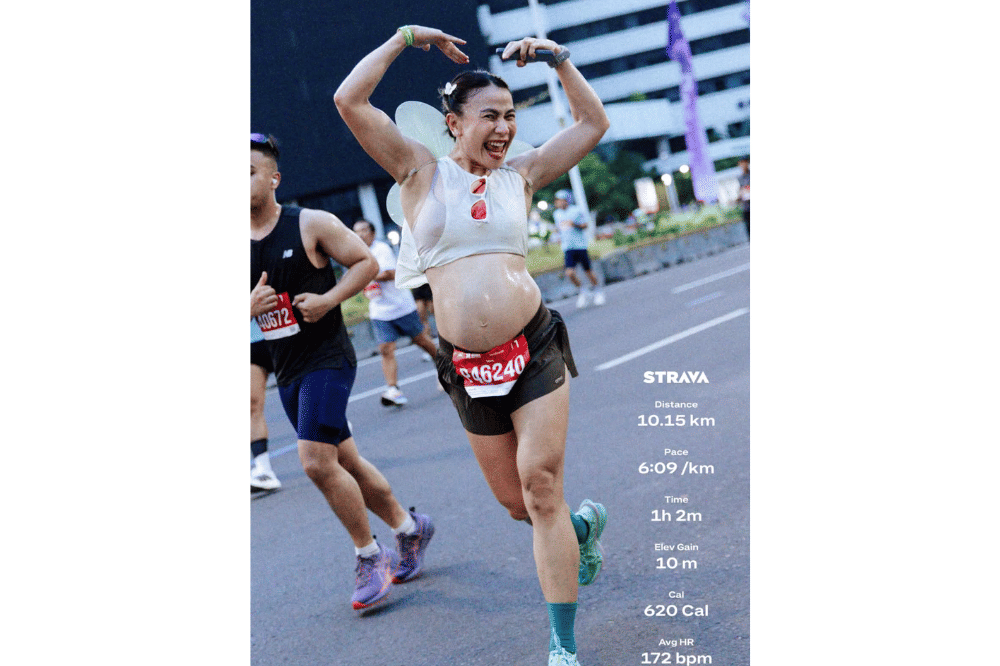 Dina Bawden sukses menuntaskan lomba lari 10K di JRF 2026 saat hamil 6 bulan